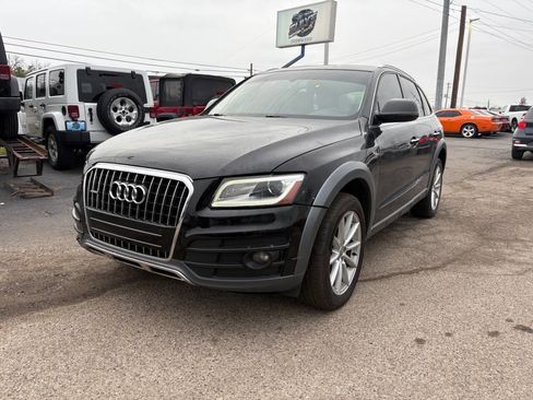 Used 2017 Audi Q5 2.0T Premium Plus w/ Technology Package image 1