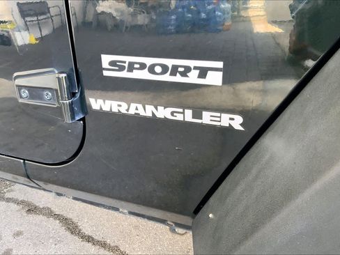 Used 2012 Jeep Wrangler Sport AWD/4WD image 31