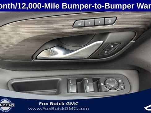 Used 2023 GMC Terrain SLT w/ Infotainment Package II AWD/4WD image 26