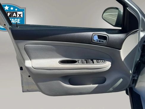 Used 2009 Chevrolet Cobalt LT FWD image 9