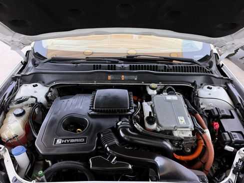 Used 2018 Ford Fusion SE w/ Equipment Group 602A FWD image 37