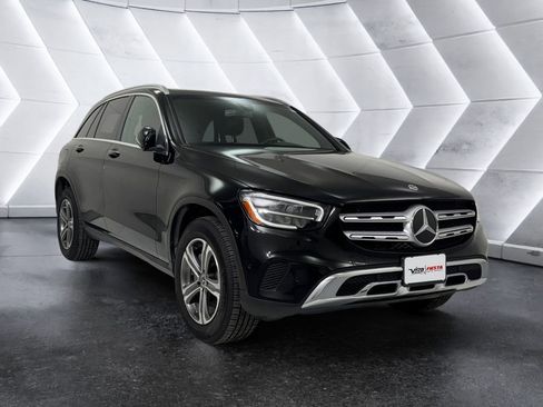 Used 2021 Mercedes-Benz GLC 300 image 1