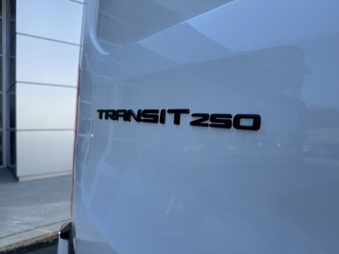 New 2026 Ford Transit 250 148 Medium Roof image 22