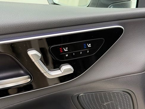 Certified 2024 Mercedes-Benz GLC 300 4MATIC image 4