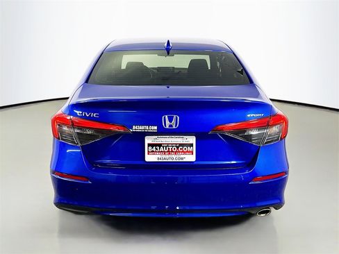 Used 2022 Honda Civic Sport image 6