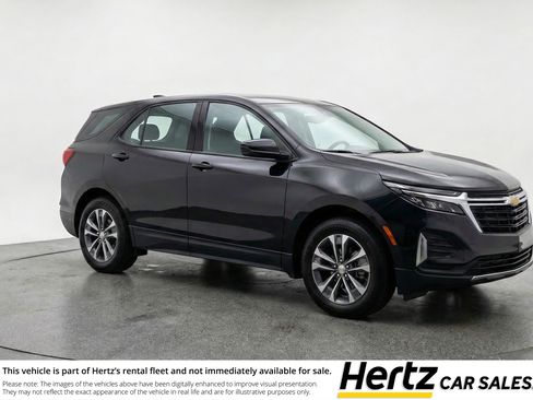 Used 2025 Chevrolet Equinox LT FWD image 1