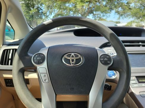 Used 2012 Toyota Prius Two FWD image 22