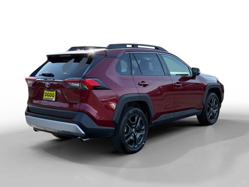 Used 2023 Toyota RAV4 Adventure image 5