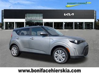 New 2025 Kia Soul LX image 1