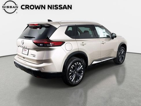 New 2026 Nissan Rogue Platinum AWD/4WD image 5