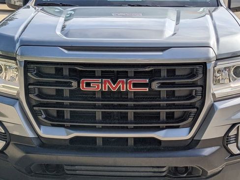 Used 2022 GMC Canyon Elevation w/ Elevation Premium Package AWD/4WD image 9