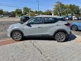 Used 2021 Nissan Kicks SV image 4