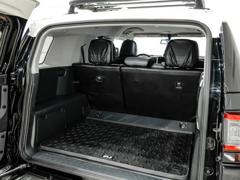 Used 2013 Toyota FJ Cruiser 4WD w/ Upgrade Pkg image 52