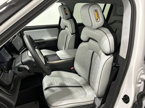 Used 2024 Rivian R1S Adventure AWD/4WD image 20