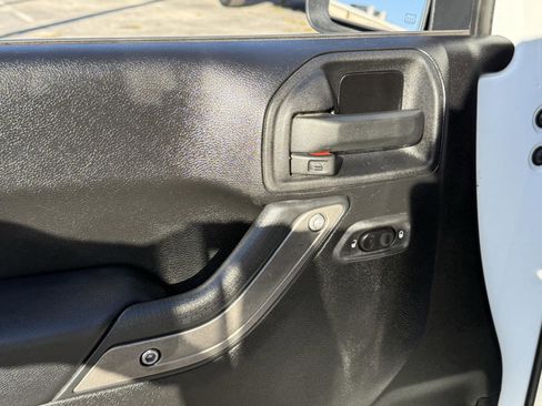 Used 2014 Jeep Wrangler Unlimited Sport w/ Quick Order Package 24S image 12