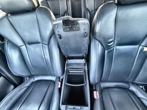 Used 2023 Subaru Ascent Touring AWD/4WD image 21