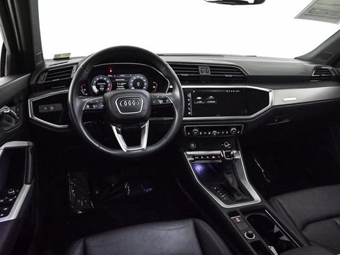 Used 2023 Audi Q3 2.0T Premium Plus w/ Premium Plus Package image 19