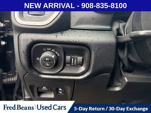 Used 2019 RAM 1500 Big Horn AWD/4WD image 14