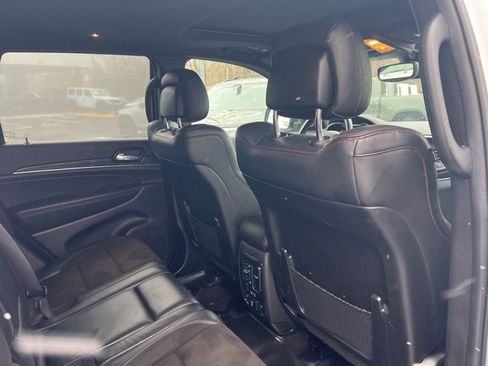 Used 2021 Jeep Grand Cherokee Trailhawk image 25