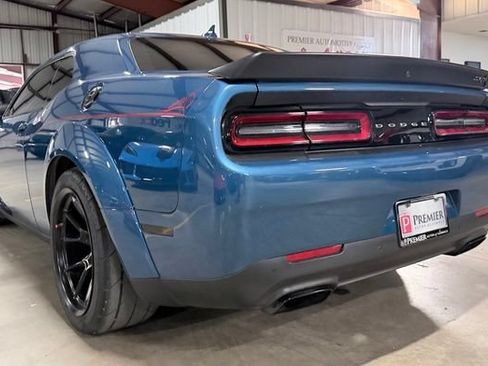 Used 2021 Dodge Challenger SRT Hellcat Redeye RWD image 8