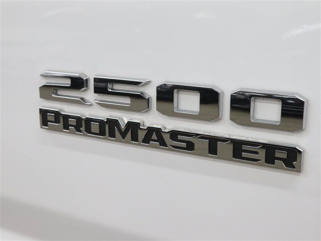 Used 2025 RAM ProMaster 2500 w/ Convenience Group FWD image 13
