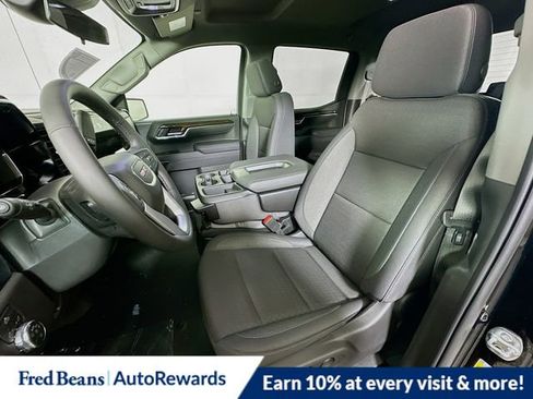 New 2026 GMC Sierra 1500 Elevation image 13