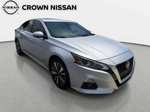 Used 2019 Nissan Altima 2.5 SL FWD image 10
