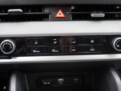 Certified 2023 Kia Sportage LX image 24