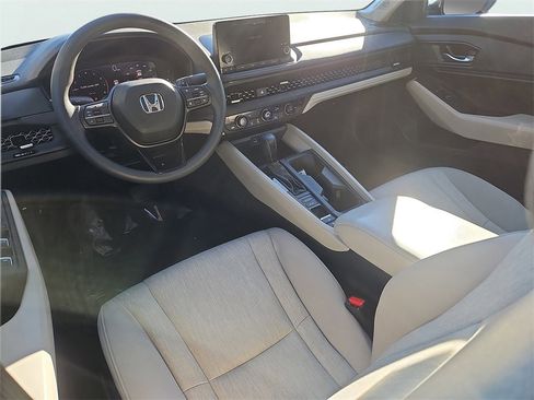 Certified 2023 Honda Accord EX image 11