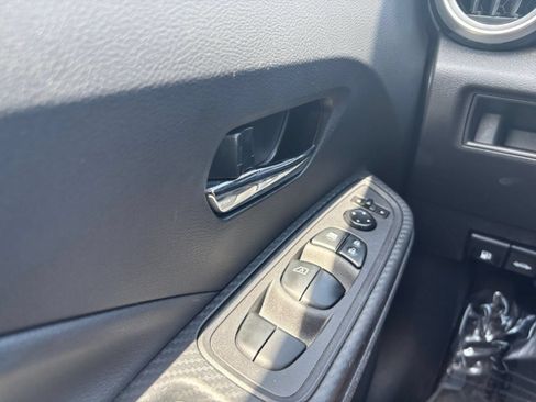 Used 2025 Nissan Versa SV FWD image 18