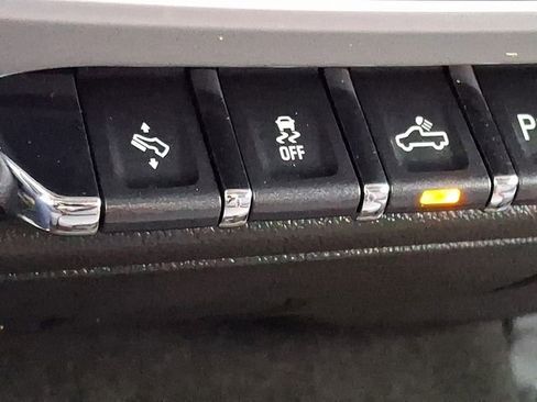 Used 2016 GMC Sierra 2500 SLE w/ SLE Preferred Package image 28