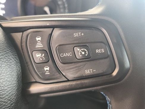 Used 2024 Jeep Wrangler Unlimited Rubicon 4xe AWD/4WD image 33
