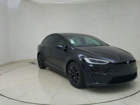 Used 2024 Tesla Model X Plaid image 70