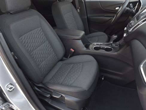 Used 2020 Chevrolet Equinox LT image 34