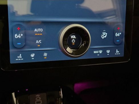 New 2025 Ford Mustang Mach-E Premium image 17