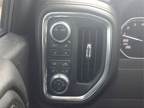 Used 2021 GMC Sierra 1500 AT4 image 18