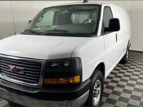 Used 2024 GMC Savana 2500 w/ Driver Convenience Package RWD image 25