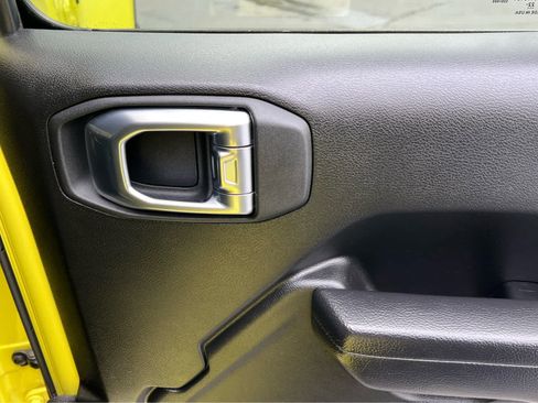 Used 2023 Jeep Wrangler Unlimited Rubicon 4xe w/ Safety Group AWD/4WD image 22