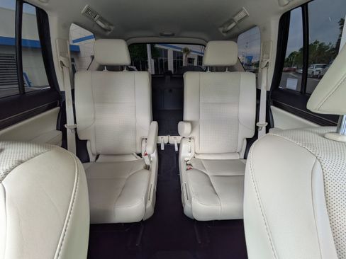 Used 2021 Lexus GX 460 Premium AWD/4WD image 26
