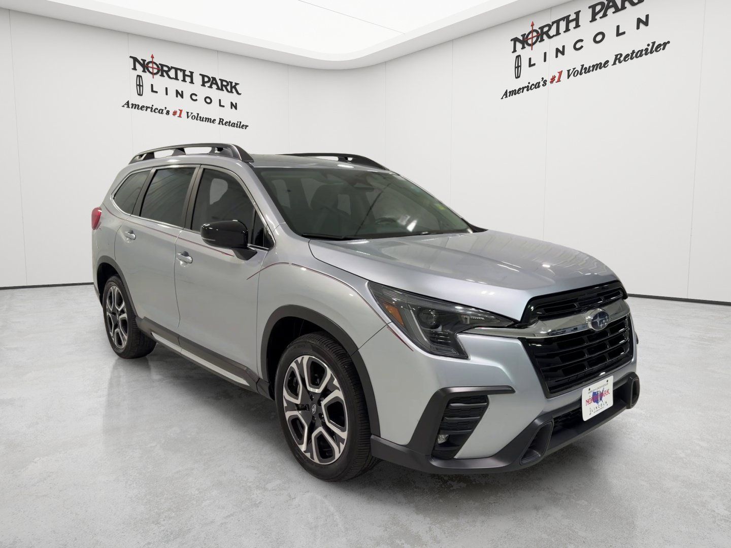 Used 2024 Subaru Ascent Limited AWD/4WD image 7