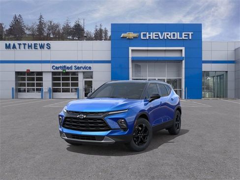 New 2025 Chevrolet Blazer LT w/ Convenience Package image 8