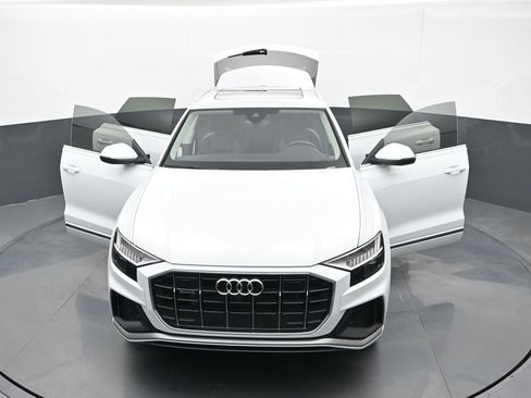 Used 2023 Audi Q8 Premium Plus AWD/4WD image 31