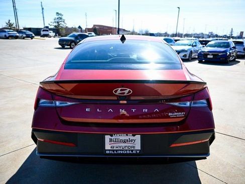 New 2026 Hyundai Elantra Sport image 4