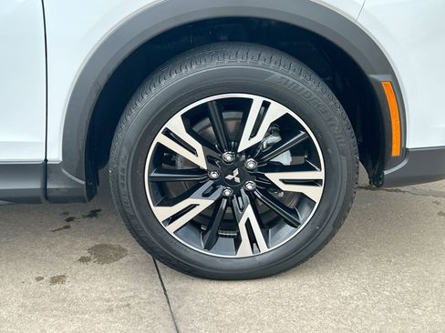 Used 2024 Mitsubishi Eclipse Cross SE image 10