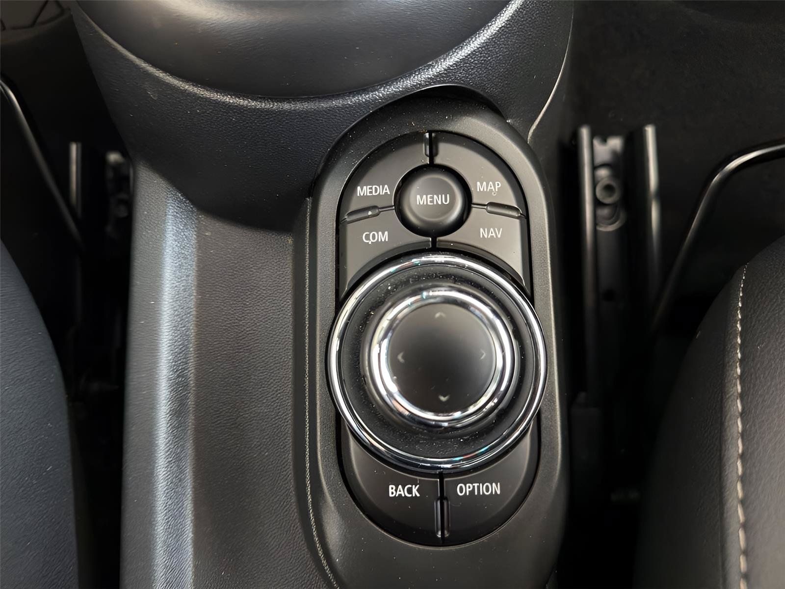 Used 2024 MINI Cooper S FWD image 28