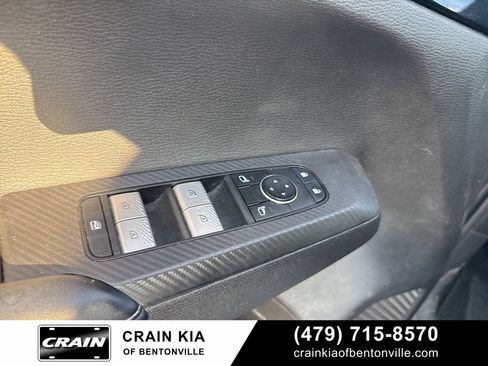 Used 2022 Mitsubishi Outlander SE AWD/4WD image 11
