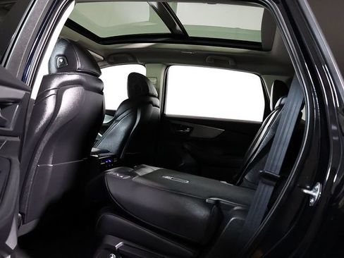 Used 2024 Acura MDX SH-AWD image 15