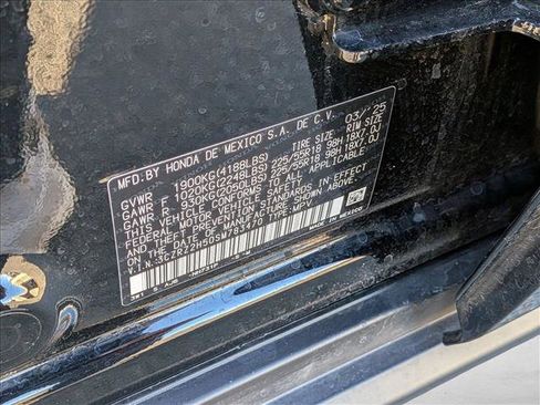 Used 2025 Honda HR-V Sport image 24