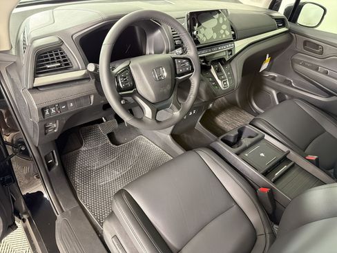 New 2026 Honda Odyssey EX-L image 4