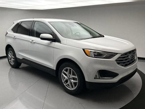 Used 2022 Ford Edge SEL w/ Convenience Package image 7